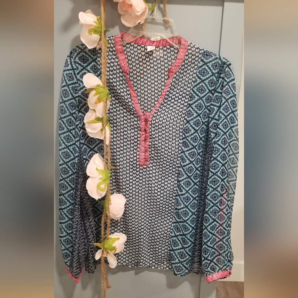 NWT, JW long sleeve sheer blue, pink and white blouse,  size Medium